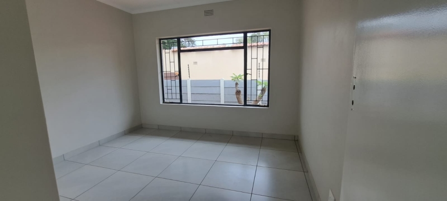 3 Bedroom Property for Sale in Protea Park North West